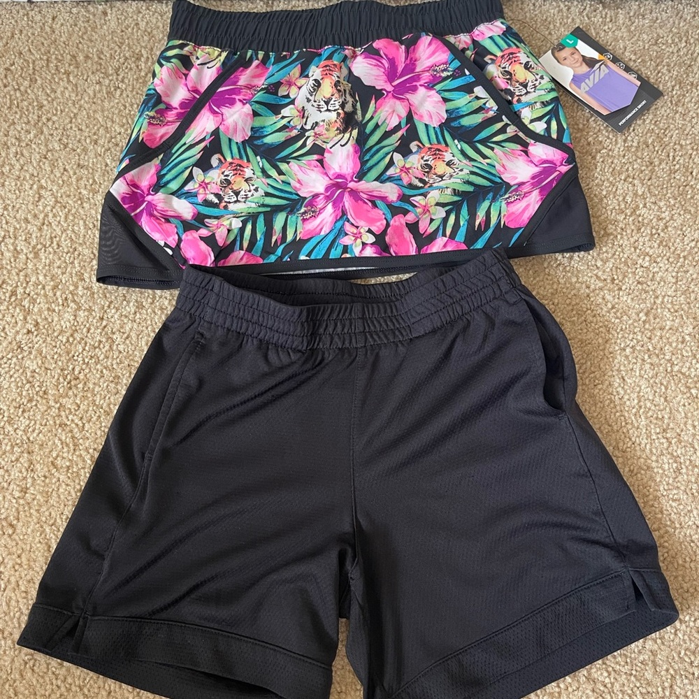 Short & skirt set Sz L 10-12